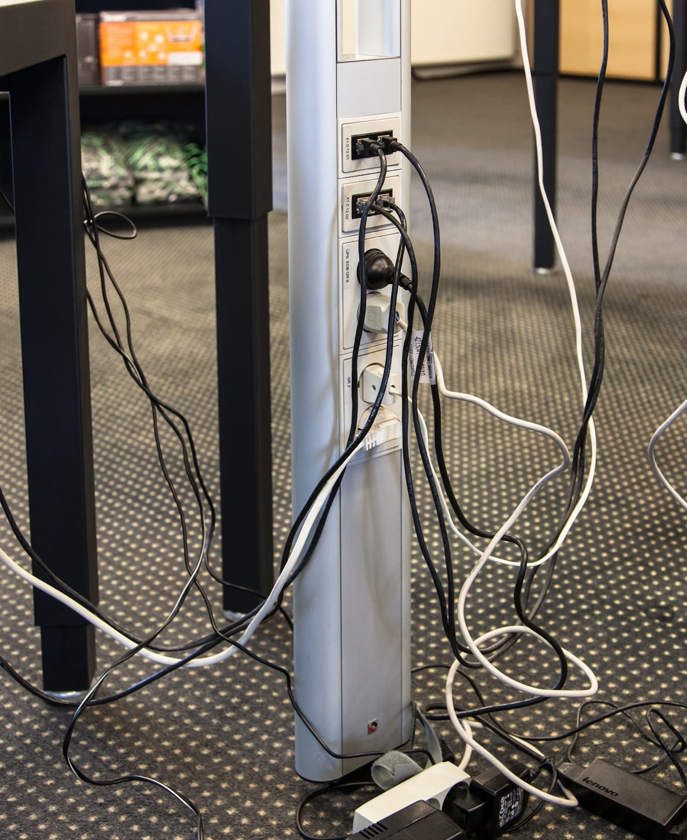 Messy cables before StayWired